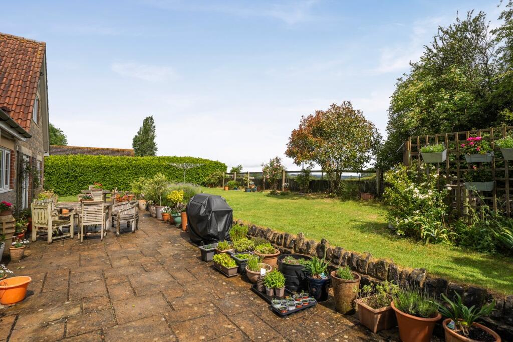 Gare Hill, Frome, BA11 photo 2