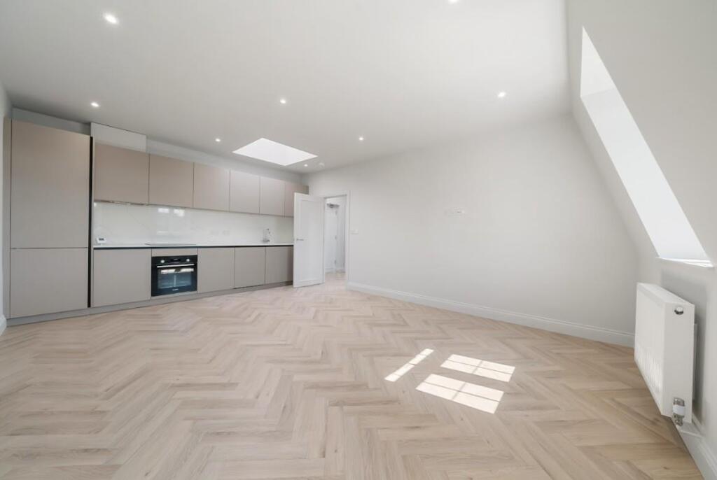 Belair Court, 144 High Street, Edgware - More