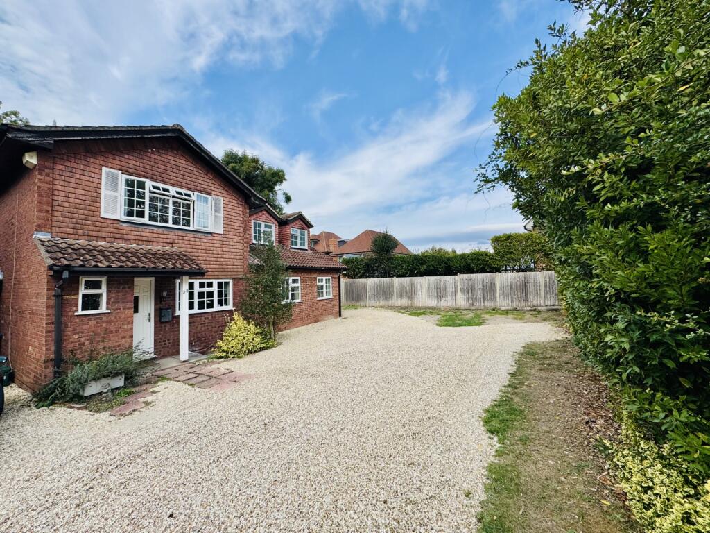 House in Hart, Hartley Wintney