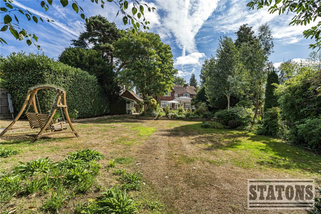 Additional image 24 of Upland Drive, Brookmans Park, Hatfield, Hertfordshire, AL9