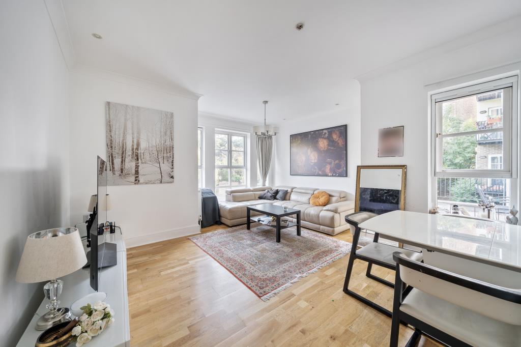 Main image of property: Queens Road, Richmond, TW10