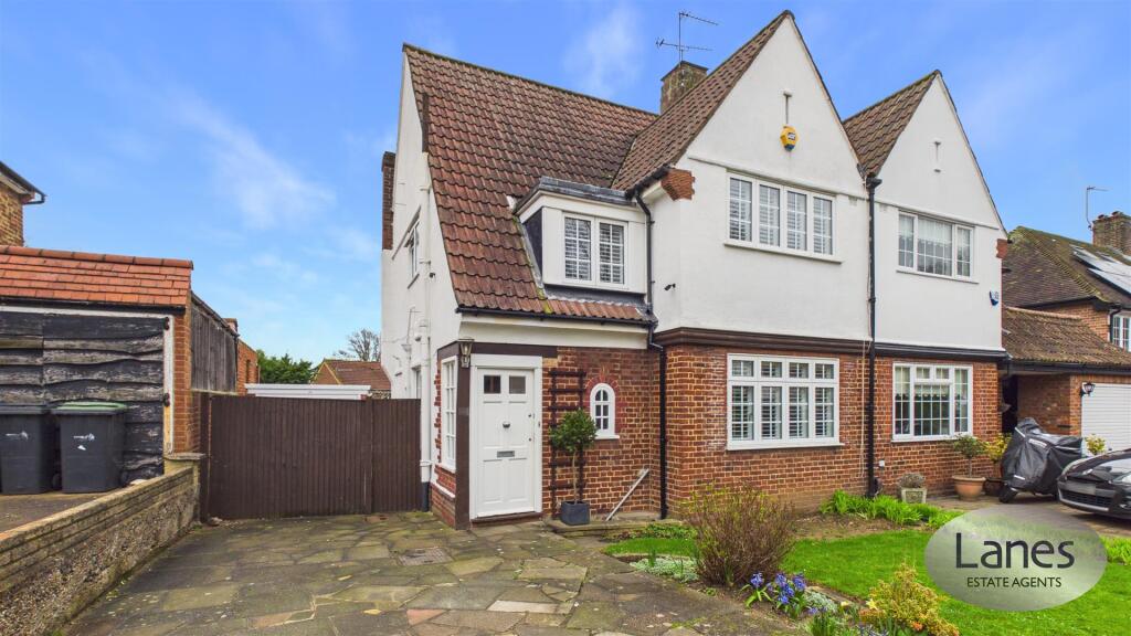 Main image of property: Cotswold Way, Enfield