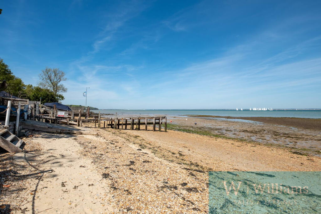 Plot 12, Woodside Coastal Lodge  Retreat, Lower Woodside Road, Wootton, Ryde photo 2