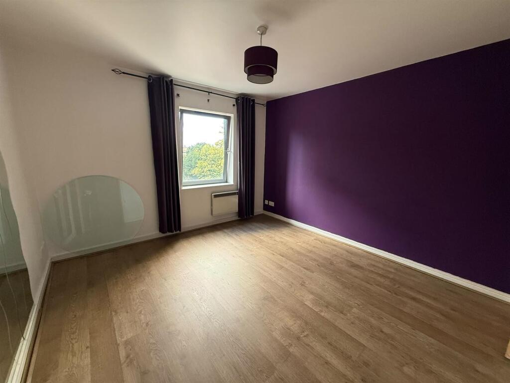 Apartment in Manchester - View 2