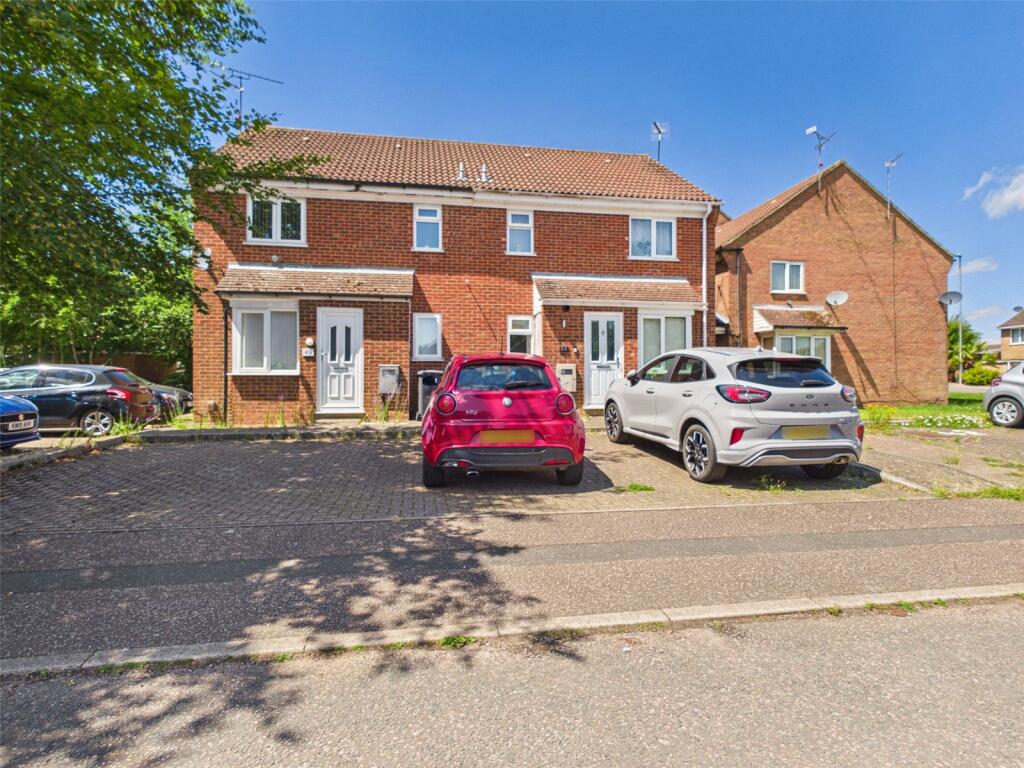 House in Kettering, Brambleside - View 5