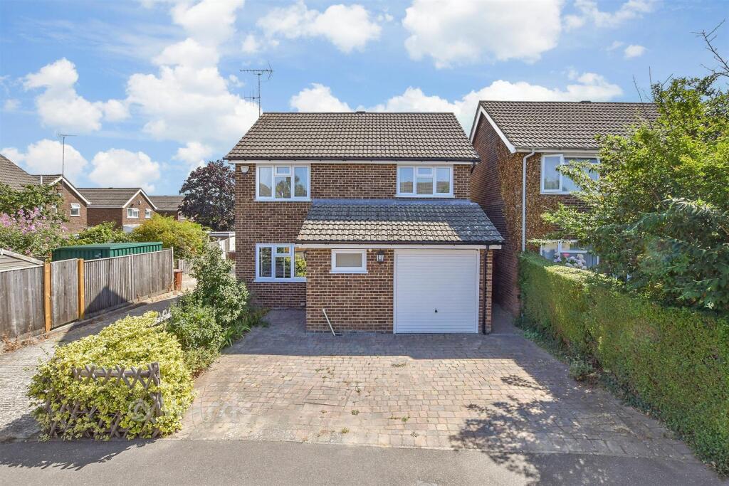Main image of property: Slaney Road, Staplehurst, Tonbridge, Kent