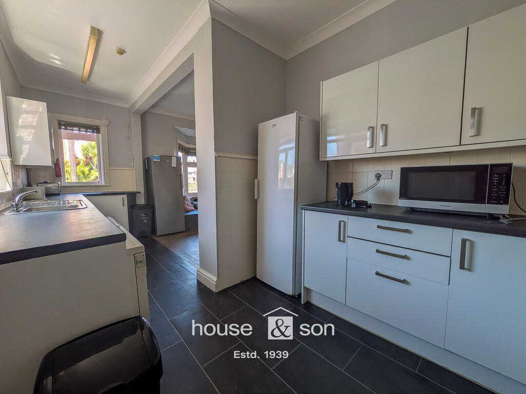 House in Bournemouth - View 4