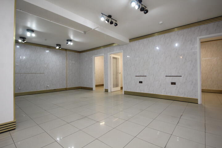 10, Hillview Place, Alexandria G83 0QD - View 2