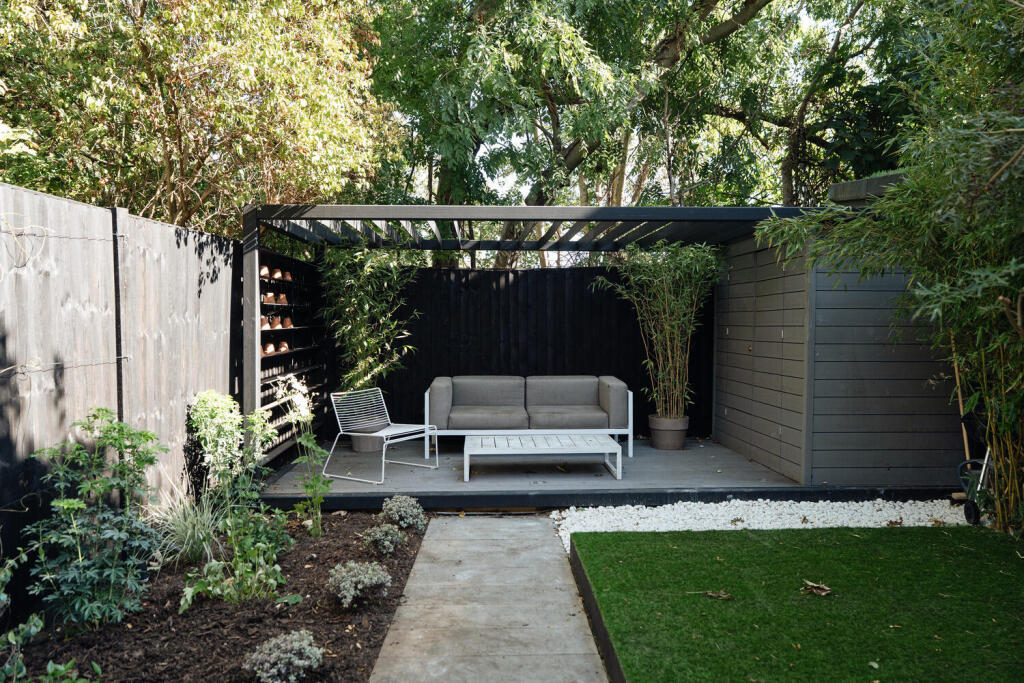 House in London - View 5