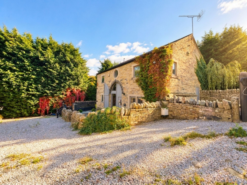 Main image of property: The Stables, Woodhead Road, Holmfirth