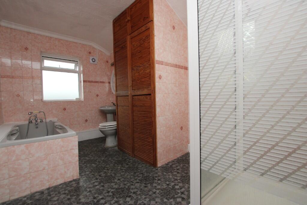 Main image of property: Tresham Street, Kettering, Northamptonshire, NN16