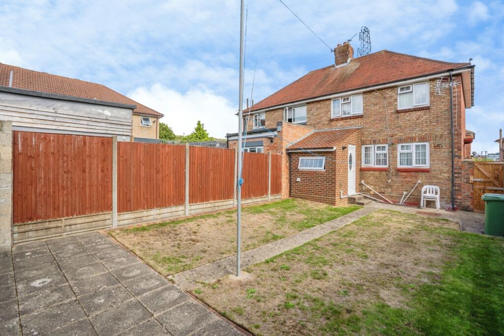House in Portsmouth - View 5