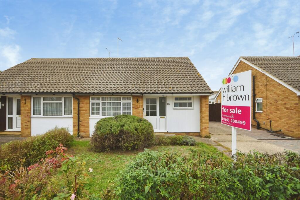 Bramwoods Road, Great Baddow, Chelmsford photo 3