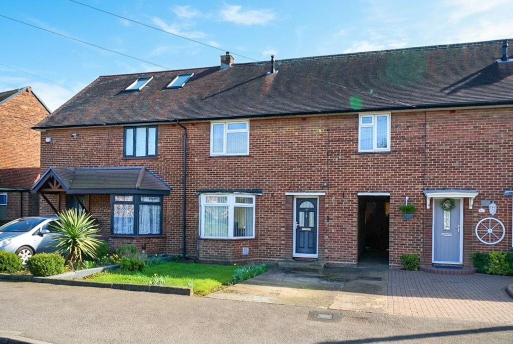 Main image of property: Longcroft Road, Luton, LU1