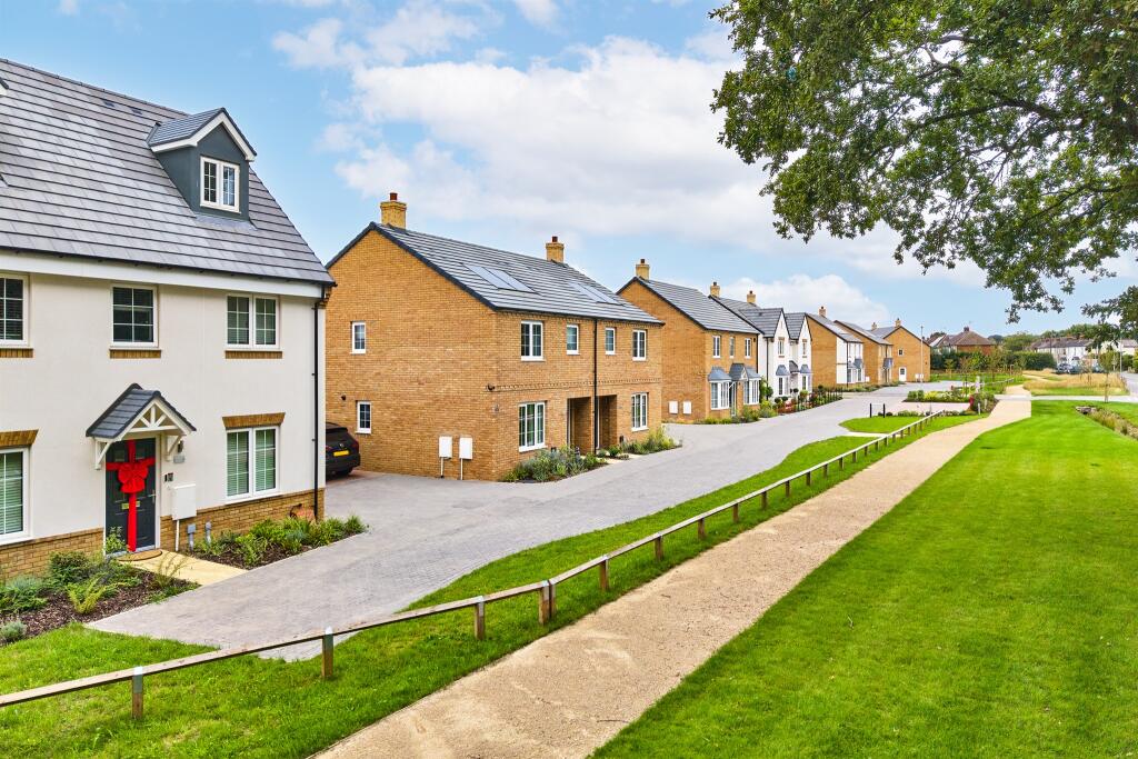 Additional image 5 of Bullens Green Lane, Colney Heath, St. Albans