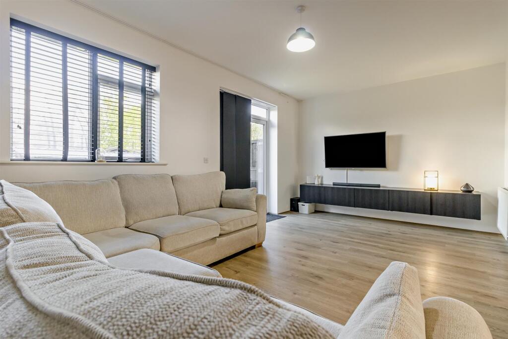 House in Doncaster - More