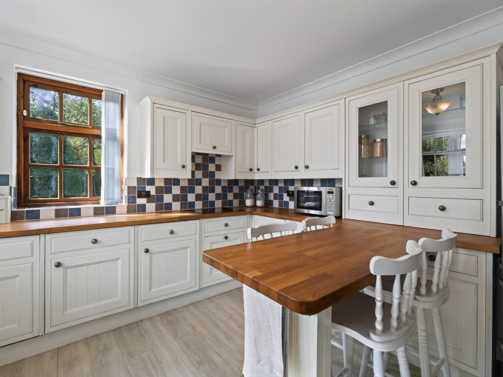 House in Solihull, Berkswell - View 3