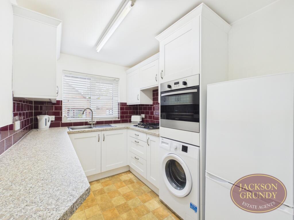 Apartment in Northampton - View 4