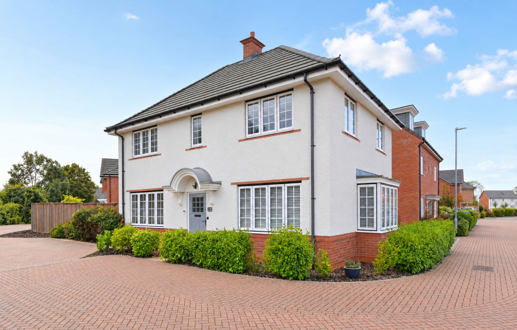 4-bed detached on Cadet Close, Lower Stondon, SG16, £535,000