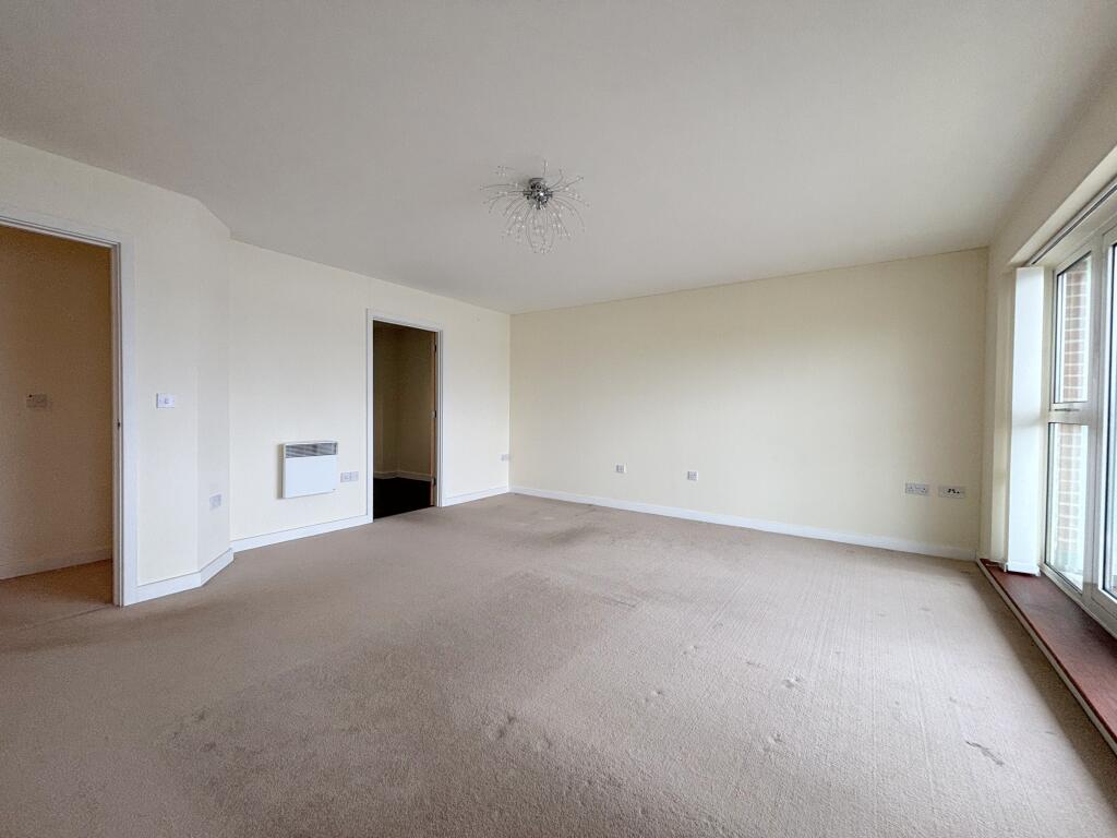 Apartment in Bournemouth - View 3
