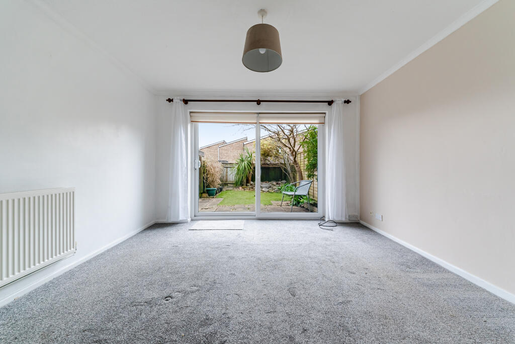 Dartmouth Close, Worle, BS22 photo 4