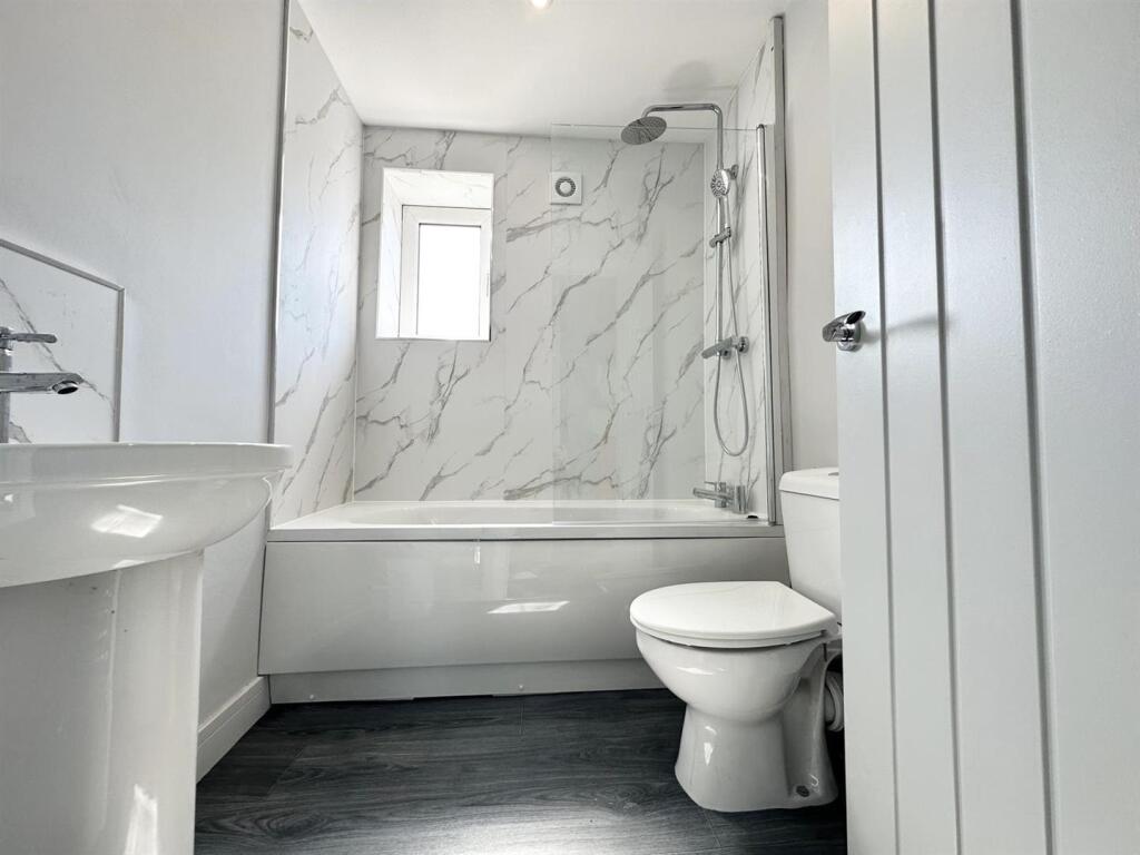 Additional image 6 of Coal Clough Lane, Burnley