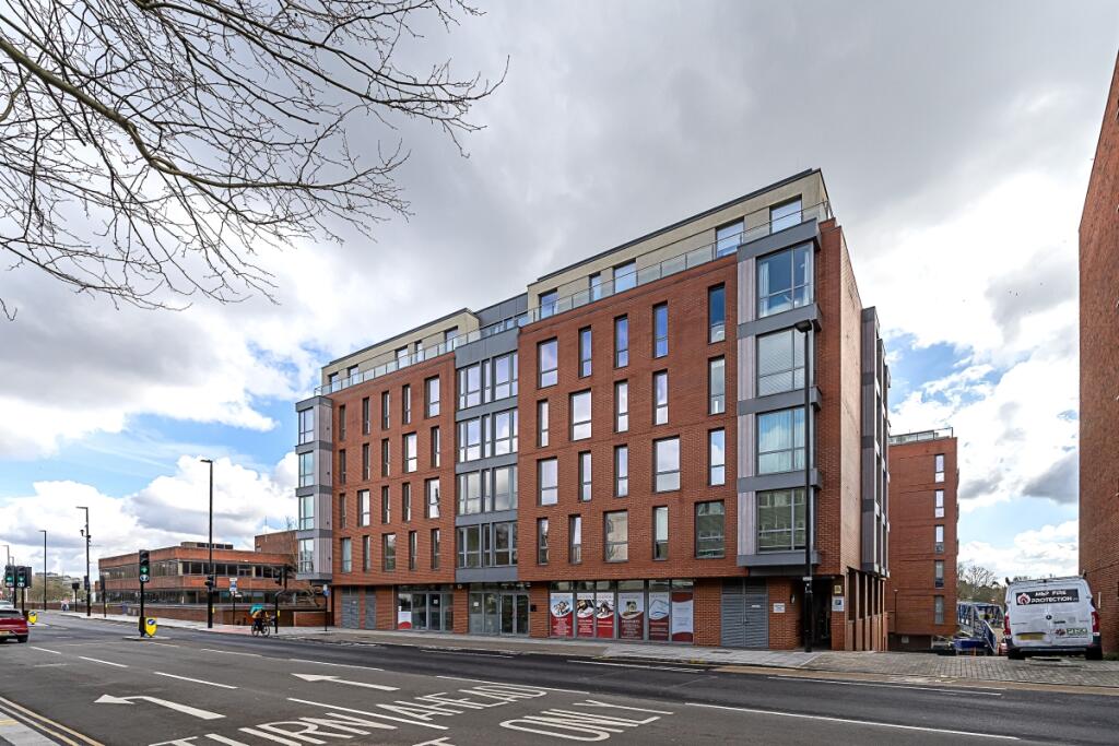 Main image of property: High Street Brentford TW8