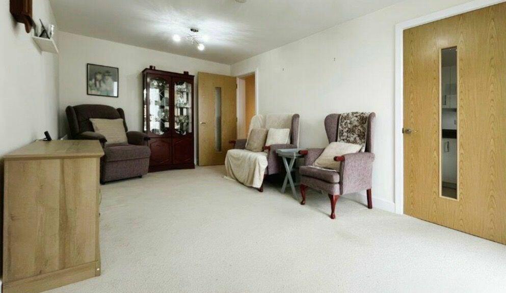 Apartment in Basingstoke and Deane, Oakley - View 3