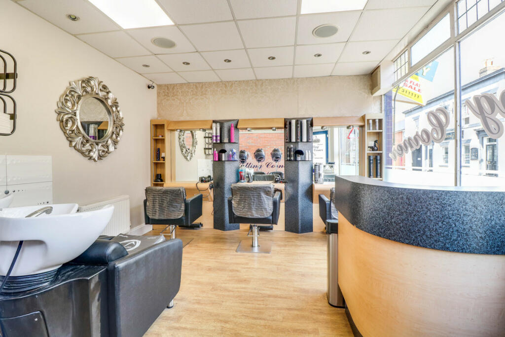 Main image of property: Retail, Rochford,