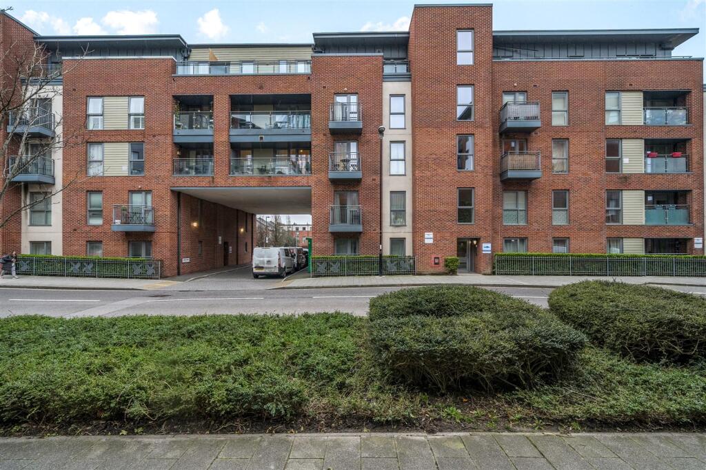 Main image of property: John Thornycroft Road, Woolston, Southampton