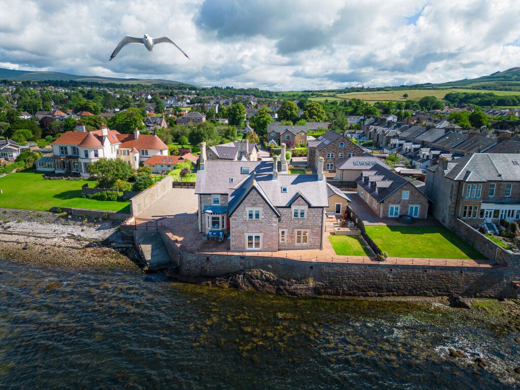 House in Glasgow, Argyll and Bute - View 4