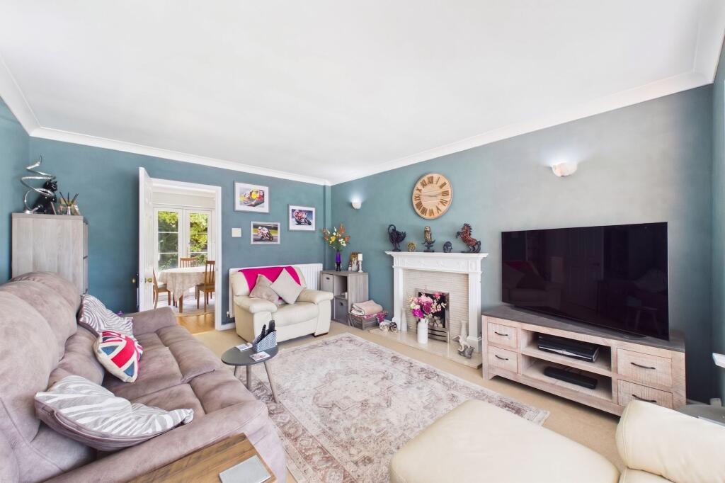 House in Northampton - View 3