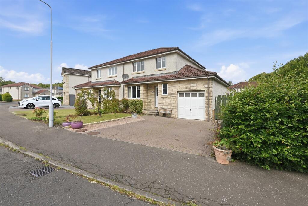 House in Glenrothes, Leslie Parks - View 2