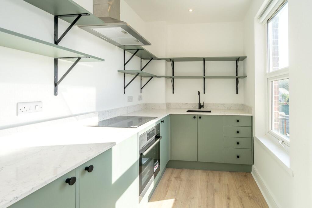 Apartment in Chichester, St James's - View 2