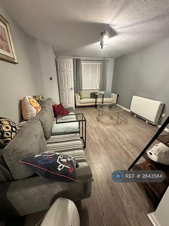 3 bedroom detached house for rent