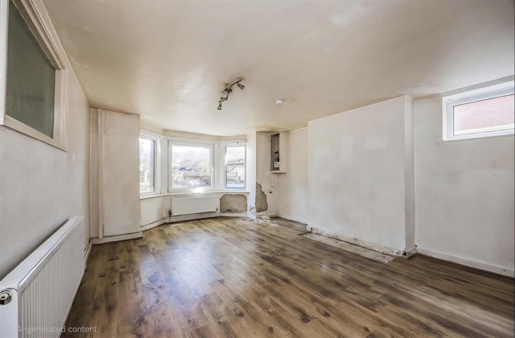 Apartment in Portsmouth, North End - View 2