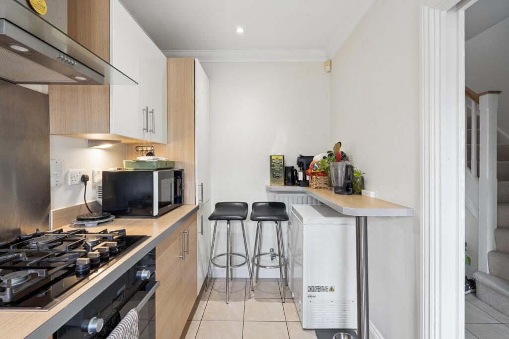House in Maidenhead, St Marks - More
