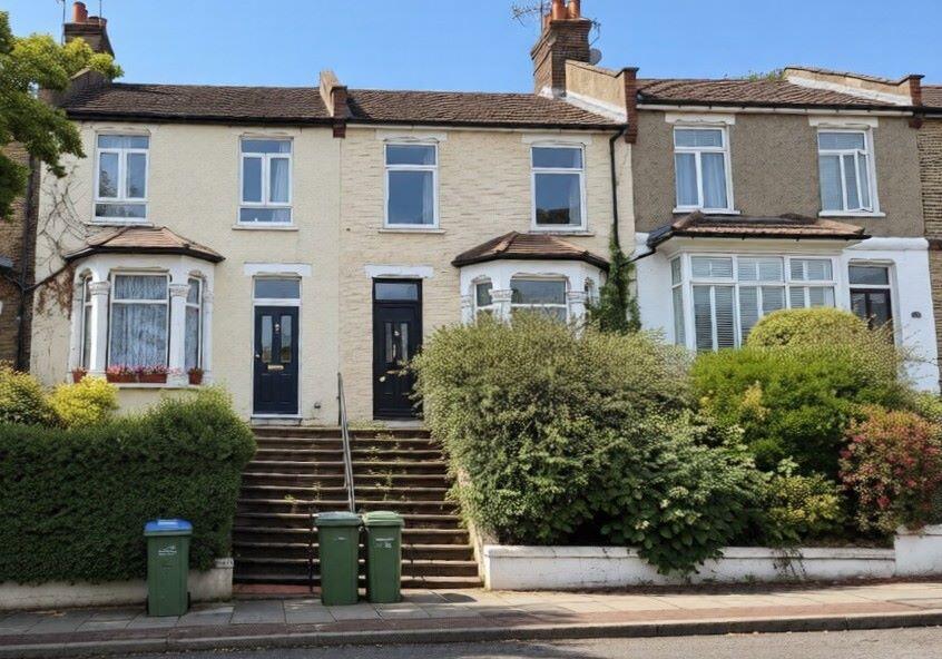 Main image of property: 24 Basildon Road, Abbey Wood, London, SE2 0EW