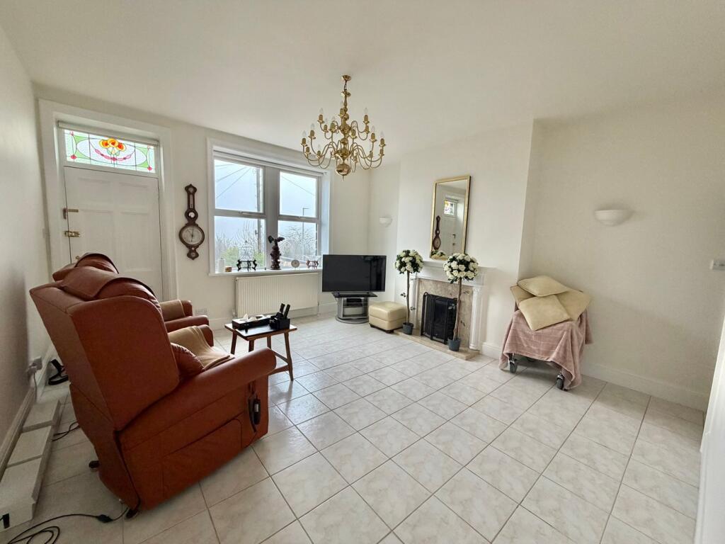 Additional image 3 of  Oakworth, Keighley, BD22