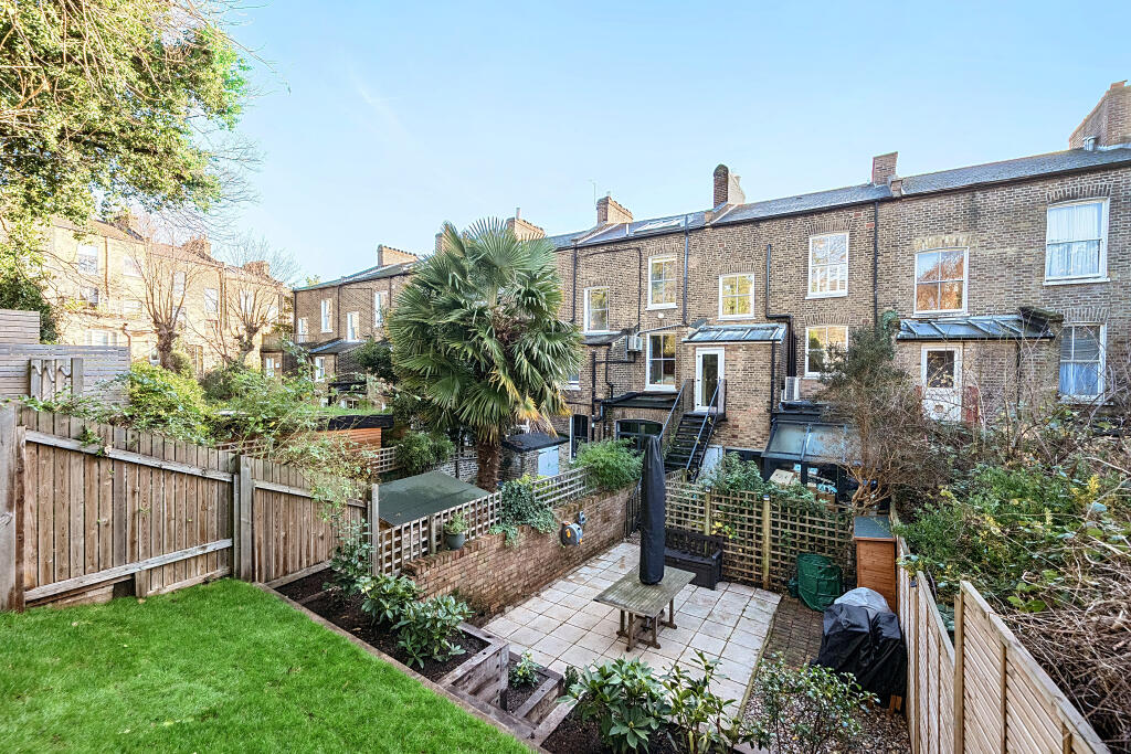 Cheverton Road, London, N19 photo 4