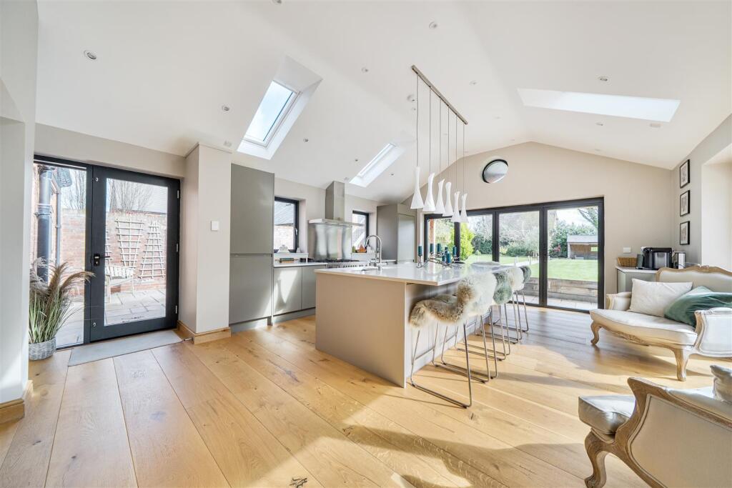 Prescott House, Prescott Road, Baschurch, Shrewsbury, SY4 2DR photo 4