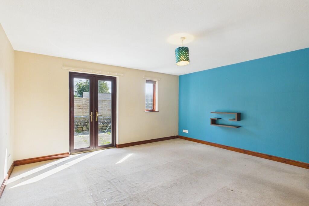 House in Lancaster - View 4