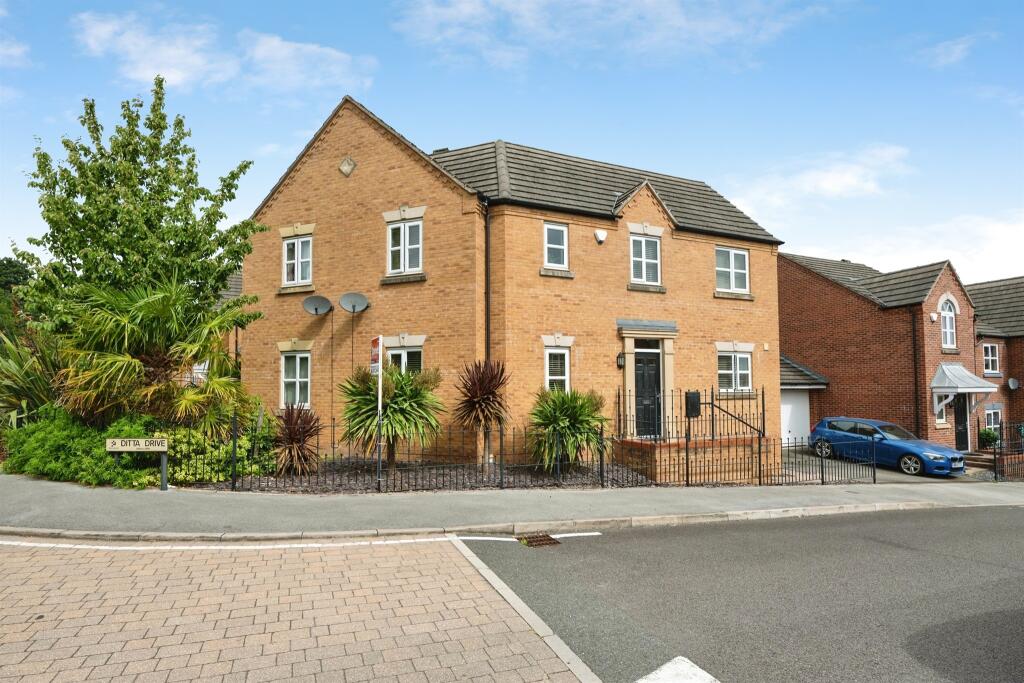 Ditta Drive, Oldbury photo 5