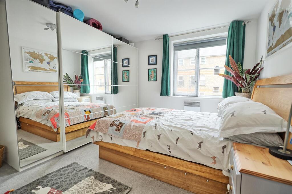 Apartment in Stevenage - View 4