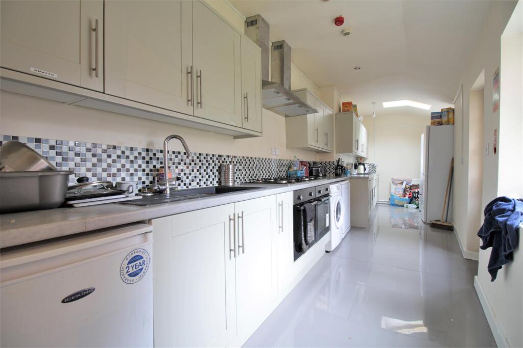 Main image of property: 418 Glossop Road, Sheffield