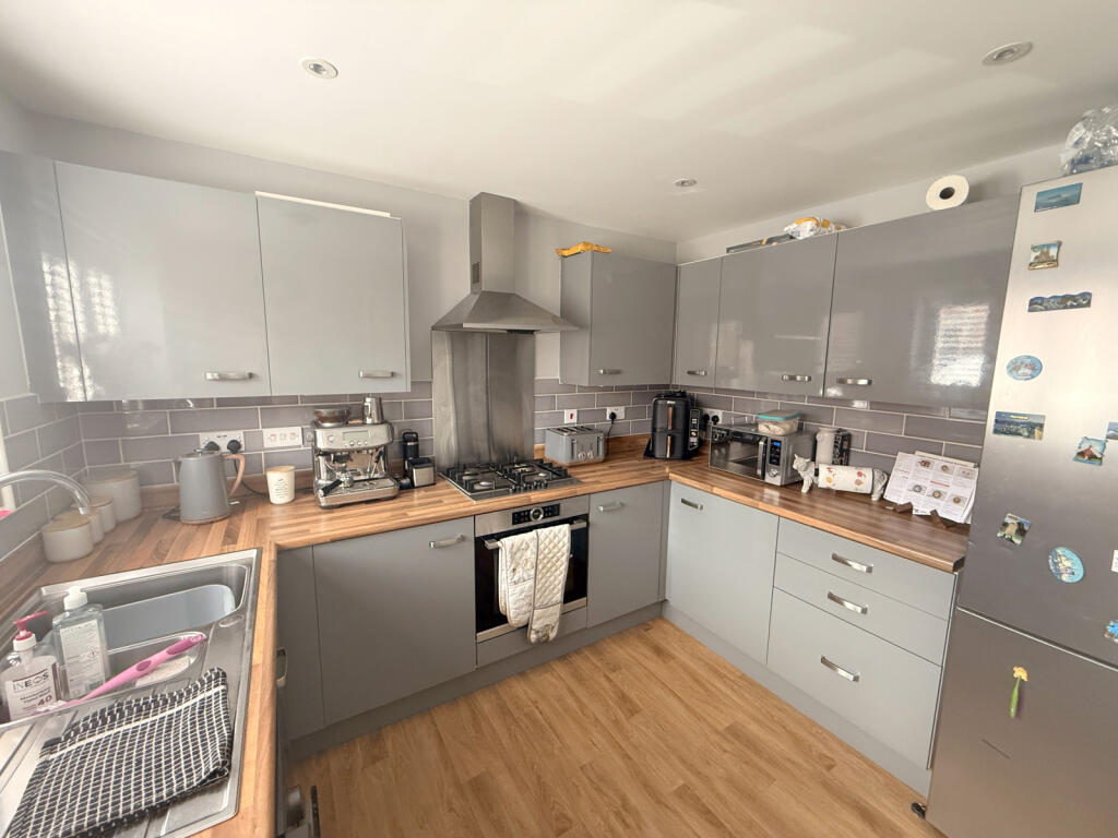 Cinnamon Close, Walton Cardiff, Tewkesbury, GL20 photo 4