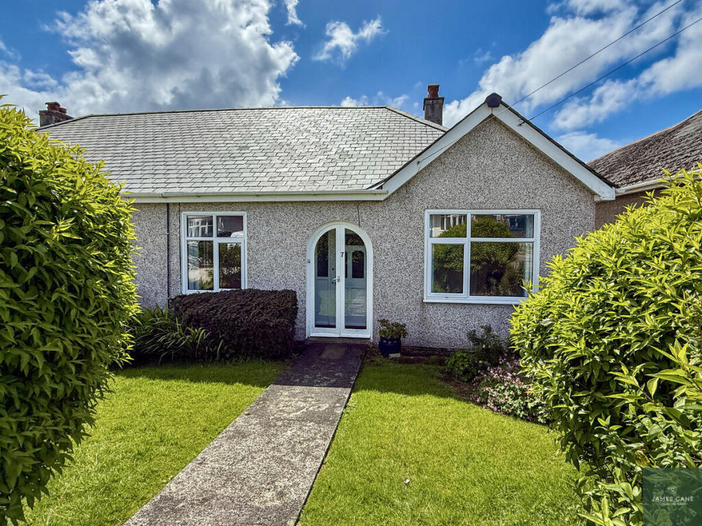 Main image of property: Tresawls Avenue, Truro, TR1