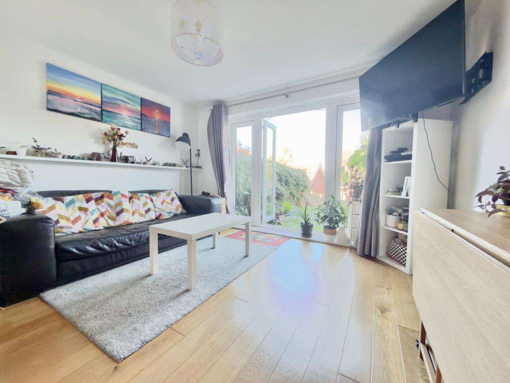 House in Southampton - View 3