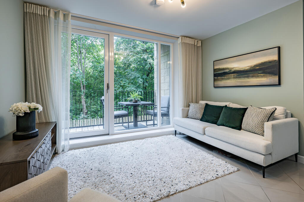 Apartment in Glasgow - More