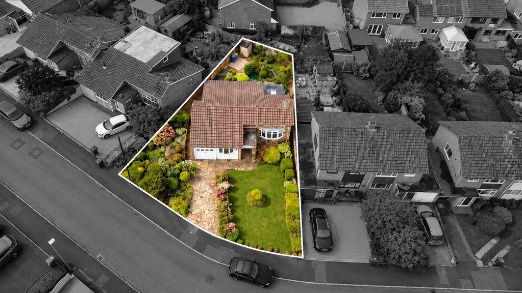 House in Lichfield, Burntwood - View 2